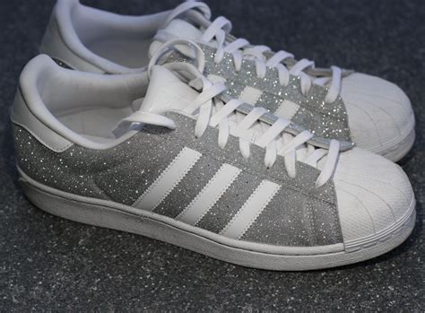 adidas damen silber streifen|Silberne adidas Schuhe online kaufen .